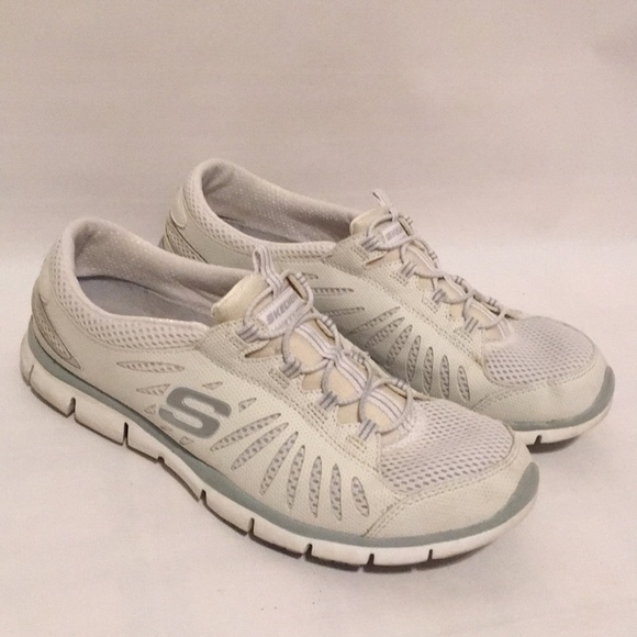 skechers womens white tennis shoes